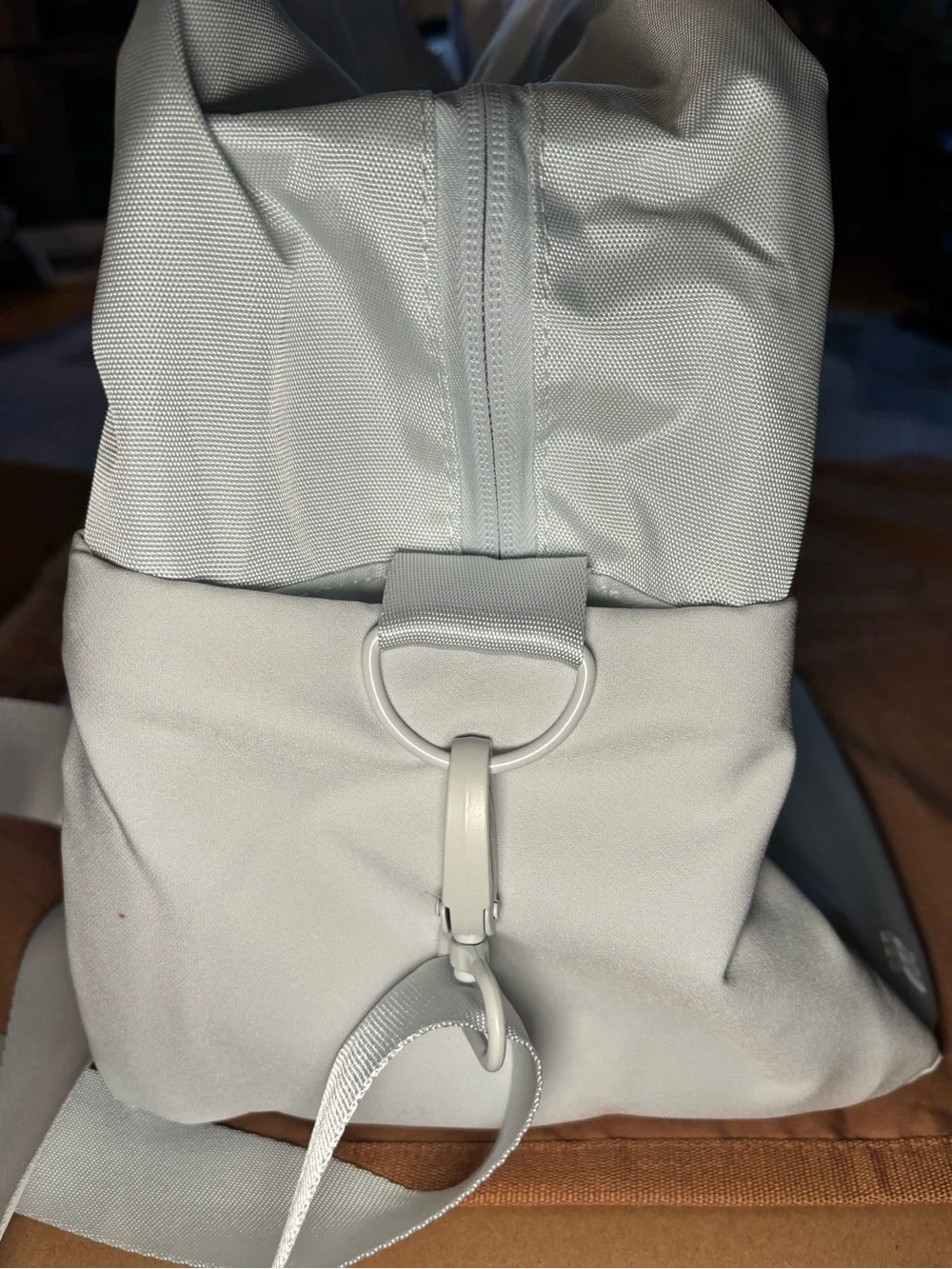 all in motion cream/off white Duffel Bag Tag